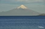 O magnífico vulcão Osorno e o lago Llanquihue, em Puerto Varas, no sul do Chile